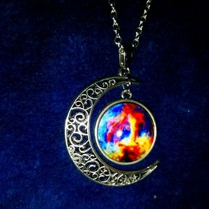 Galaxy pendent an necklace